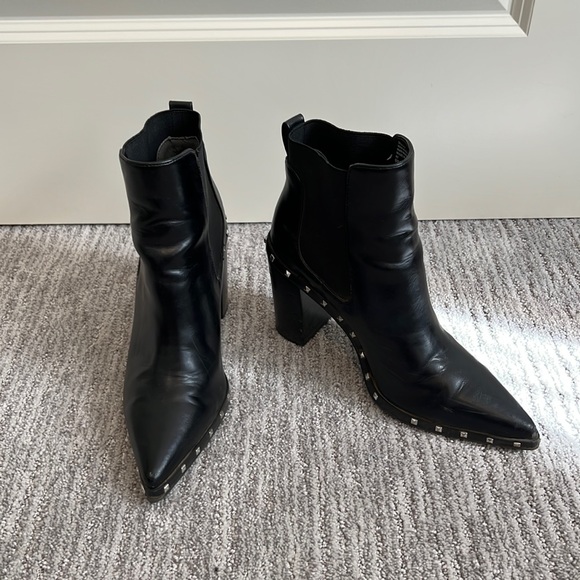 charles david studded boots